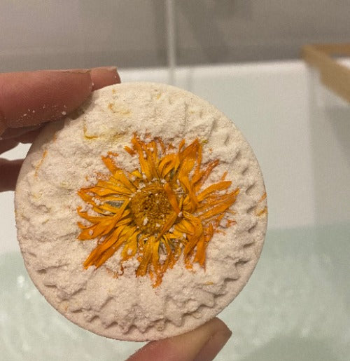 Wandearah Wellness Bath Bombs - Calendula, Petitgrain, Black pepper & Chamomile